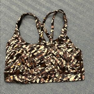 NWOT Lululemon sports bra